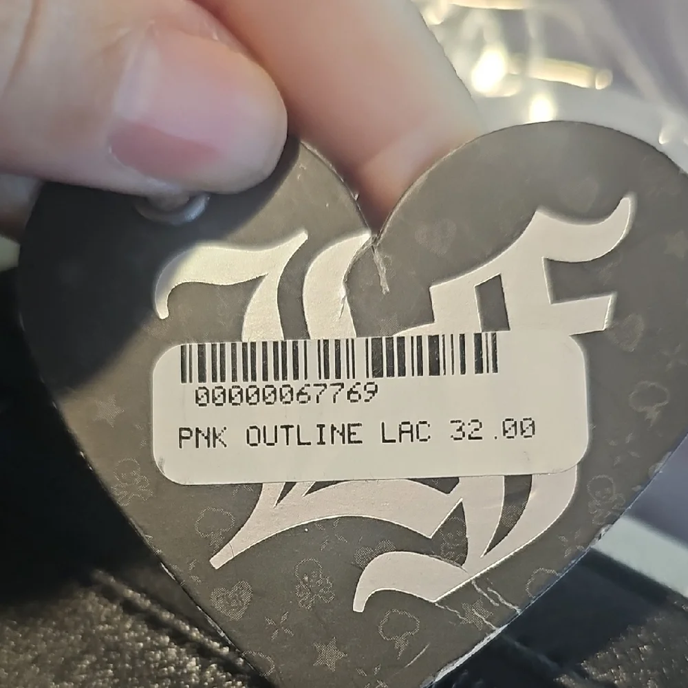 Loungefly Black Heart Tag Wallet